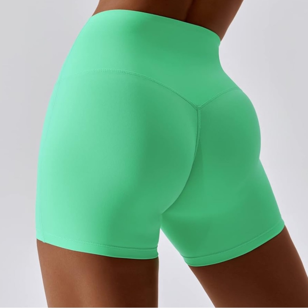 5/$20 Women's Green Bike Shorts - Picture 4 of 6